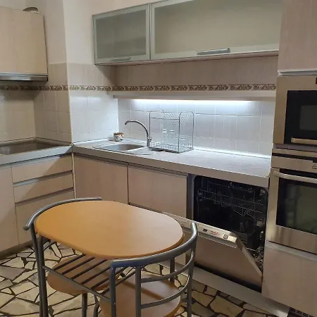 Apartment Appartament Olmo Comfort *